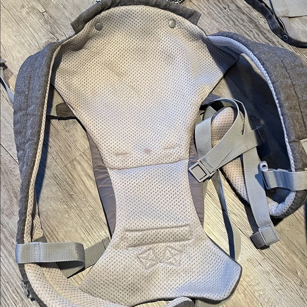 Toddler Hip Carrier - Picture 6 of 6